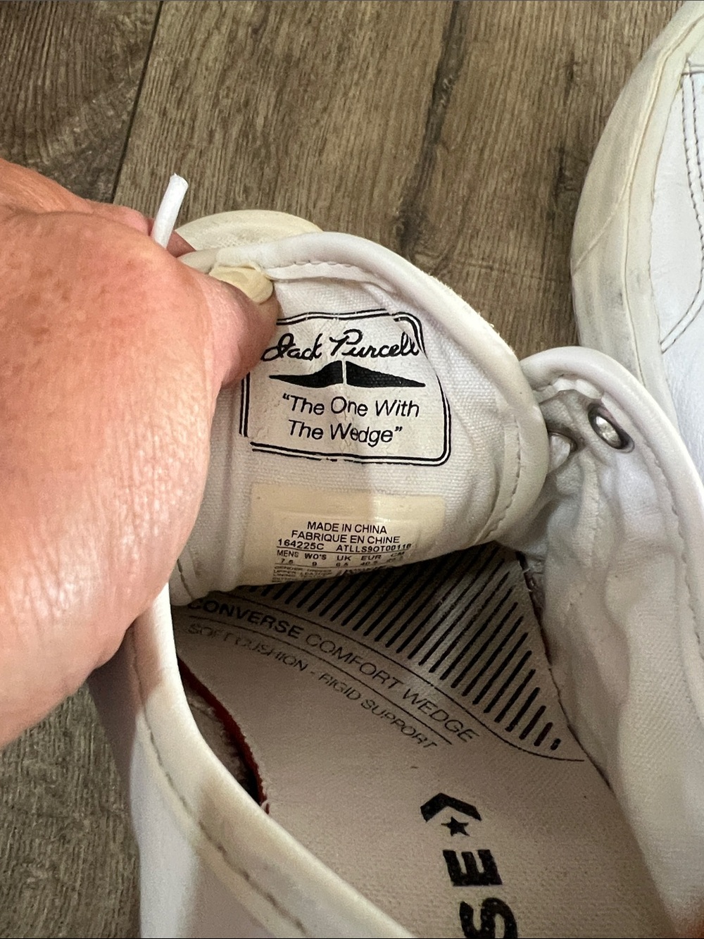 White Low-Top Leather Sneakers - Picture 6 of 7